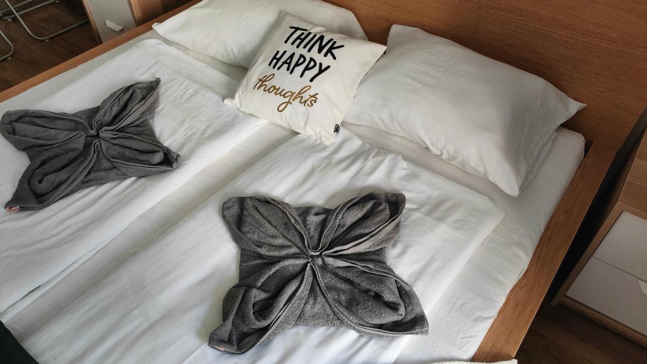 Super Cozy & Central Apartment Budapest Luaran gambar