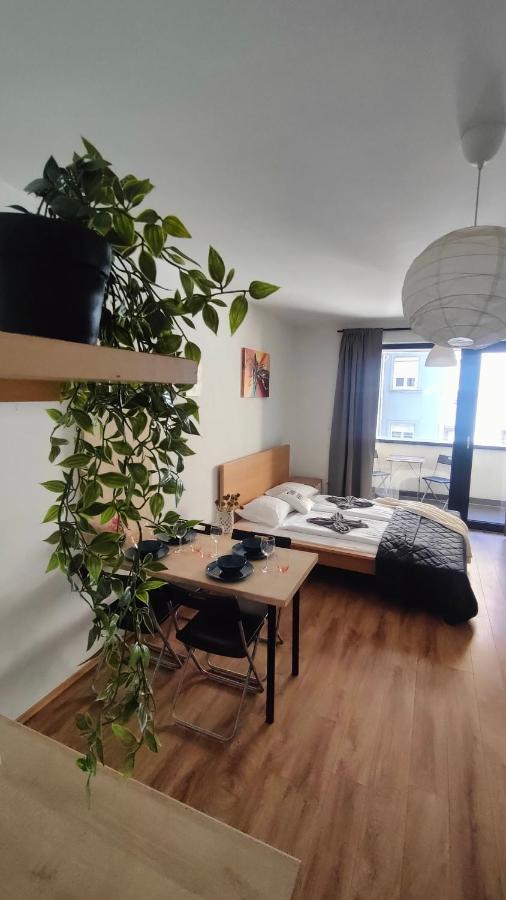 Super Cozy & Central Apartment Budapest Luaran gambar