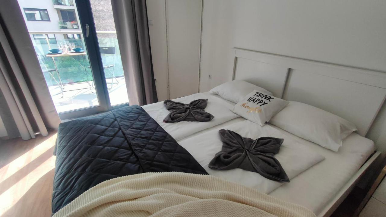 Super Cozy & Central Apartment Budapest Luaran gambar